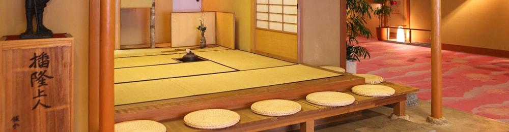 Shirafune Grand Hotel Matsumoto Exterior photo